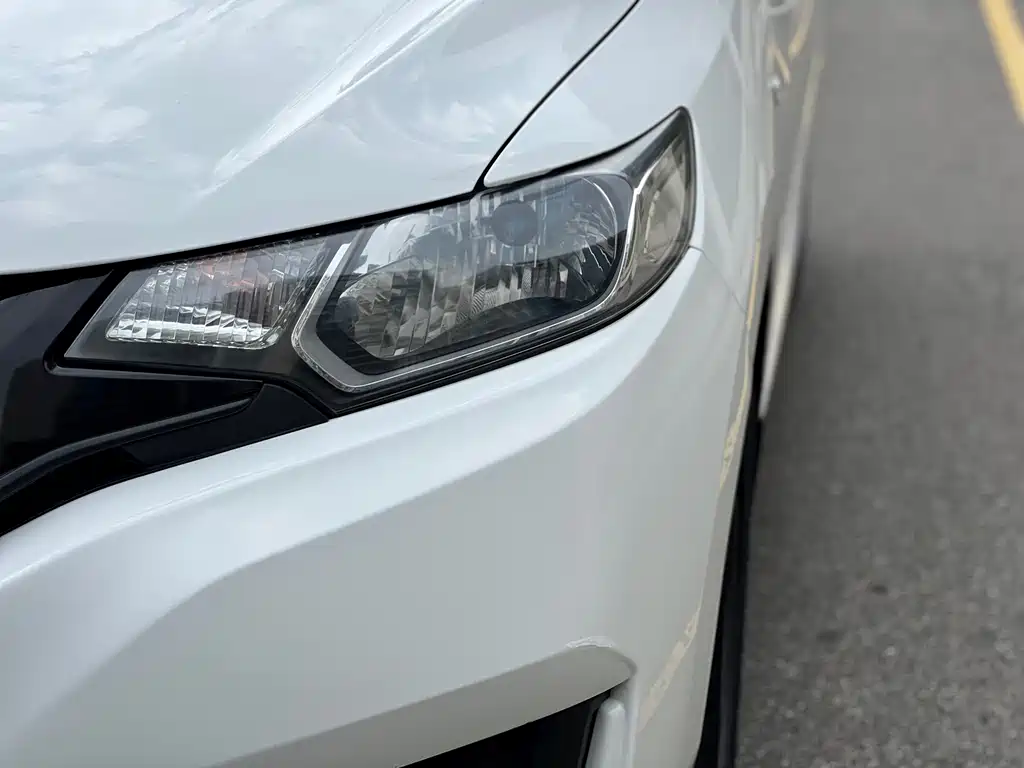 Honda Fit — миниатюра 4
