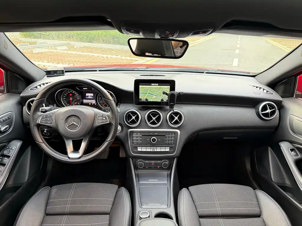 Mercedes-Benz A-Class (Import) — миниатюра 10