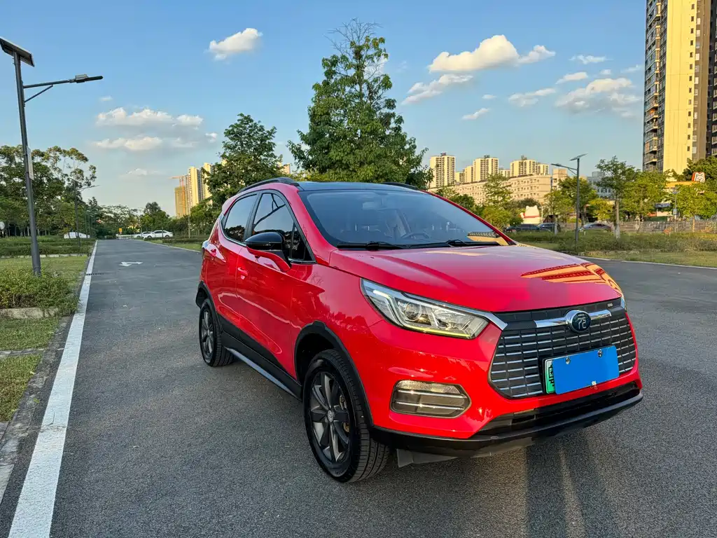 BYD Yuan EV — миниатюра 3
