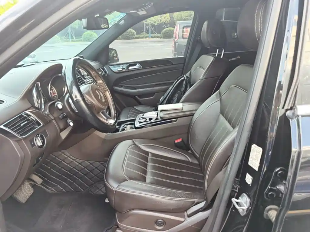 Mercedes-Benz GLS — миниатюра 15