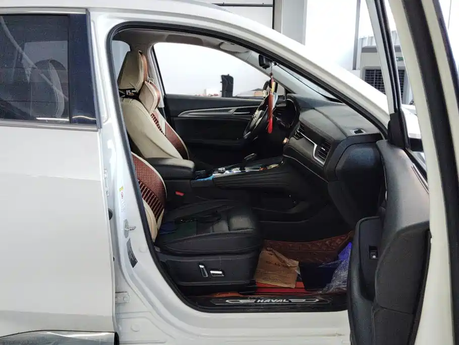 Haval F7 — миниатюра 8