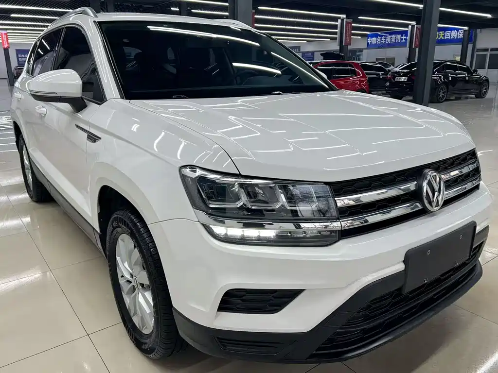 VOLKSWAGEN TUYUE