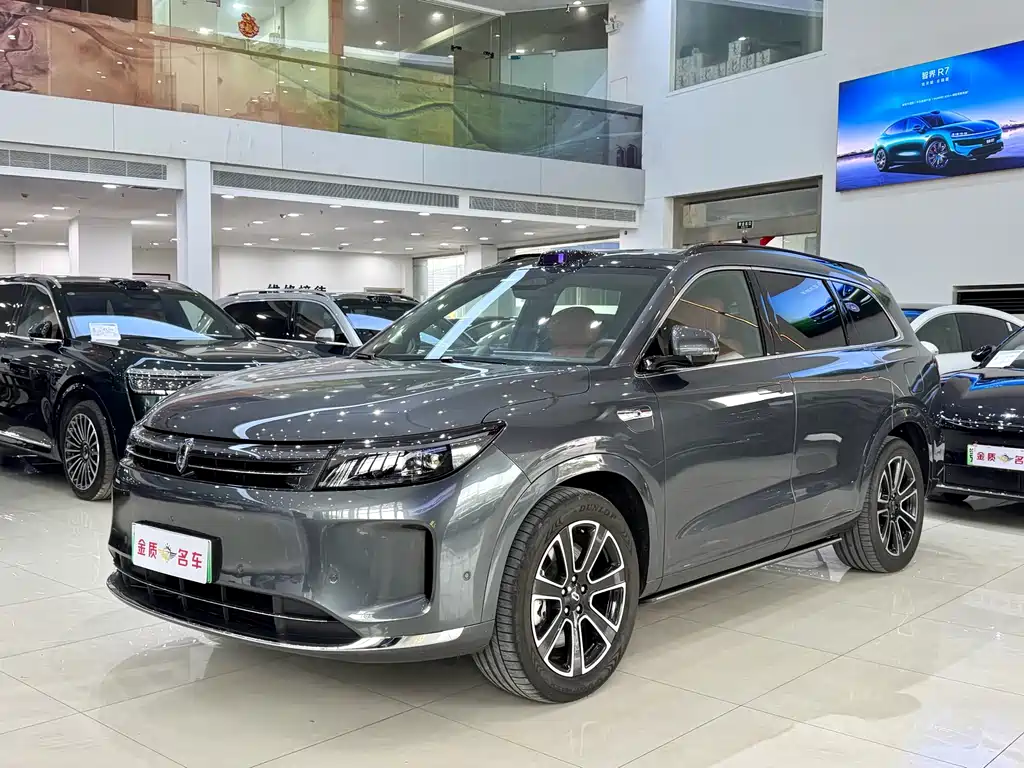 AITO ASK THE WORLD M7