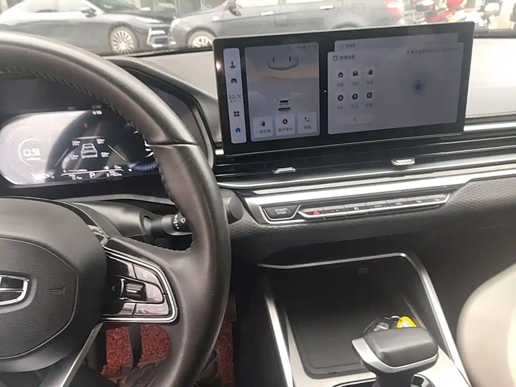 Geely Emgrand — миниатюра 10