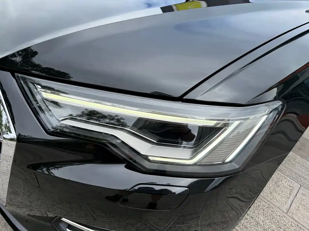 Audi A6L — миниатюра 12