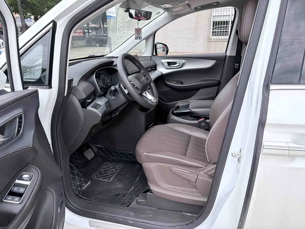 Roewe iMAX8 — миниатюра 4