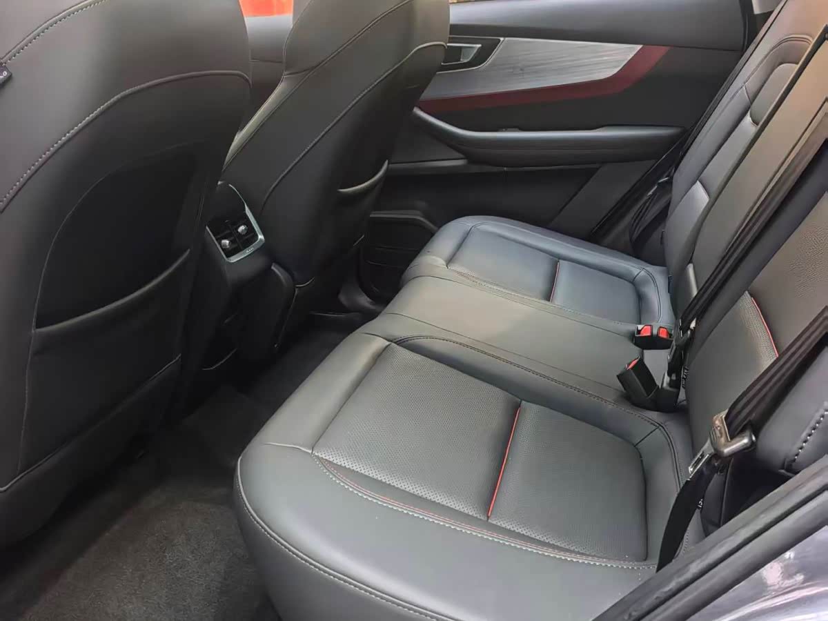 CHERY Tiggo 7 1.5 л 2022 г. Серебристо-серый, пробег 11000 км