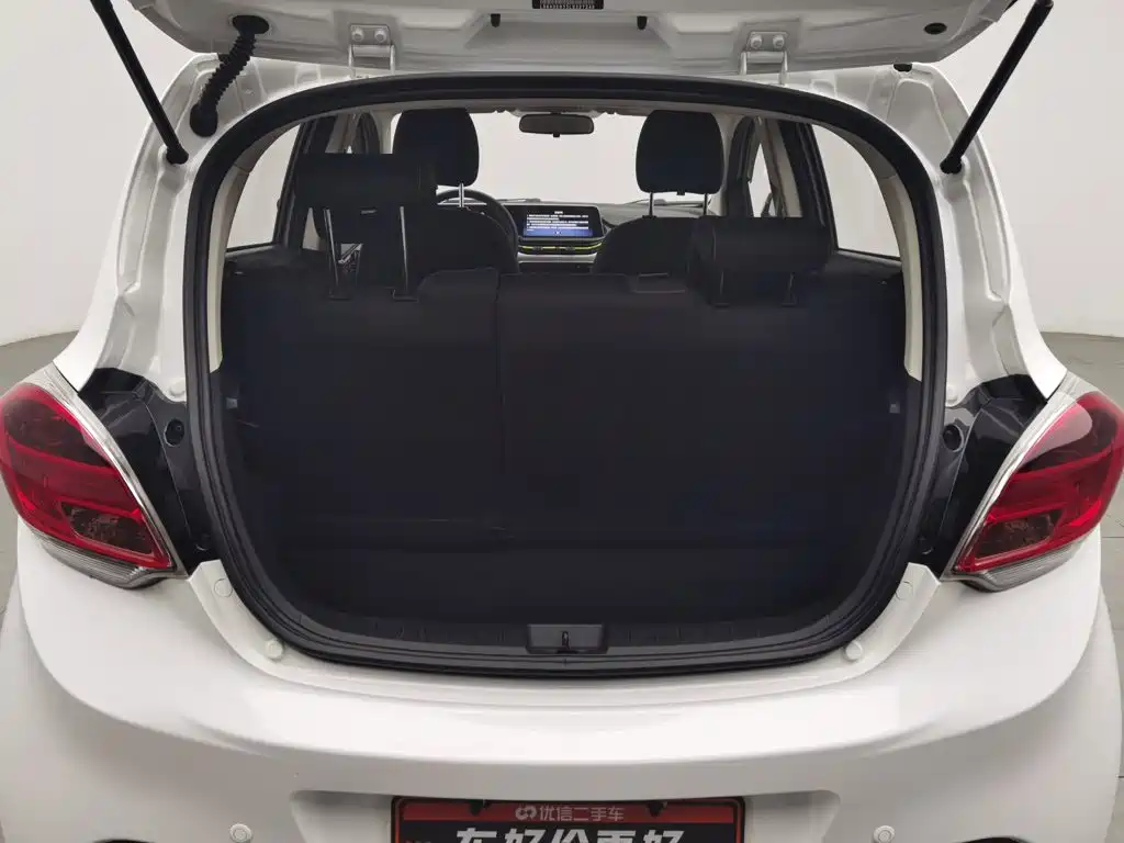 Changan Benben E-Star — миниатюра 16