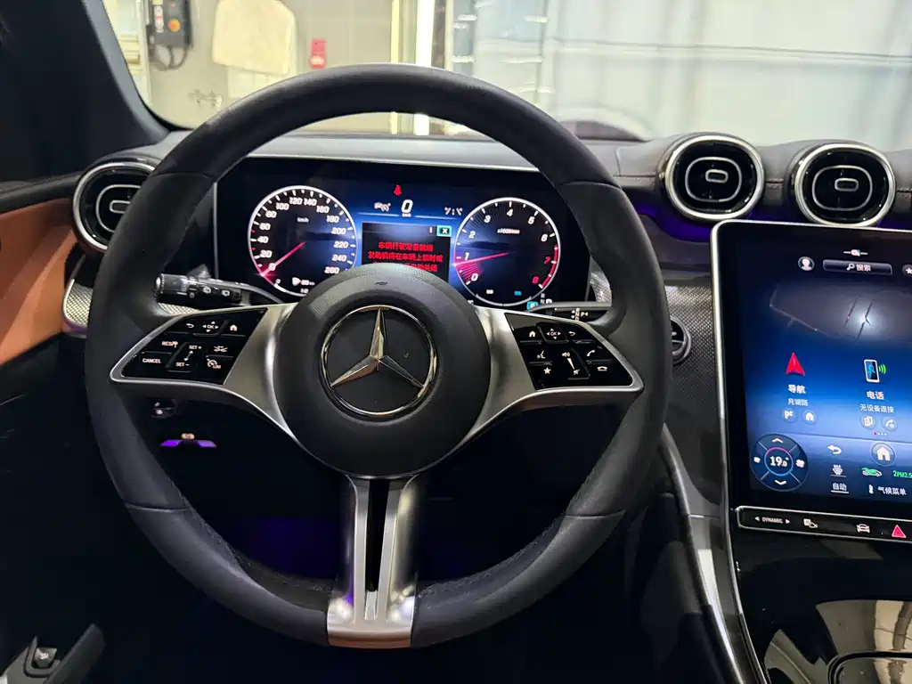 Mercedes-Benz GLC — миниатюра 10