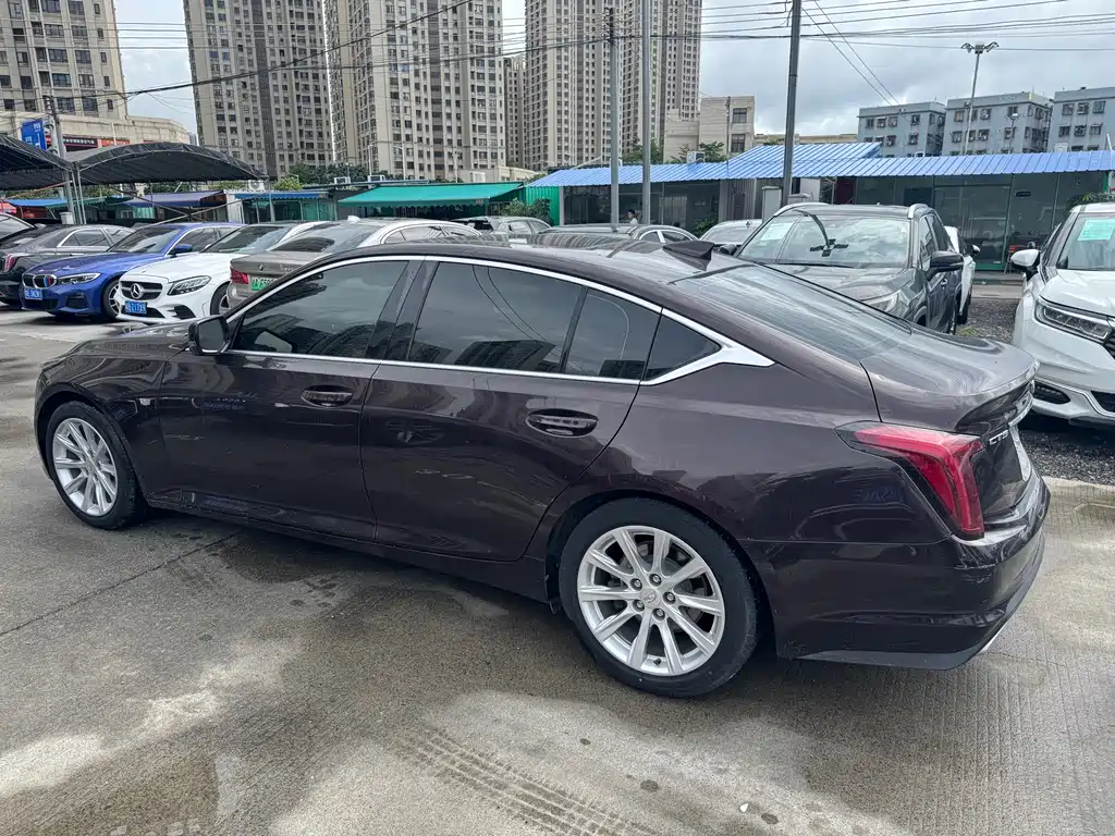 Cadillac CT5 2020 28T Fashion