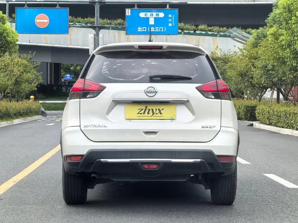 Nissan X-Trail — миниатюра 6