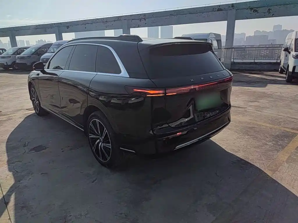 XPeng G9 — миниатюра 5