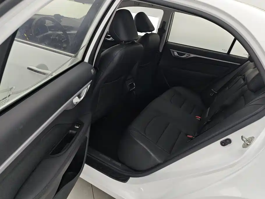 Geely Vision — миниатюра 11