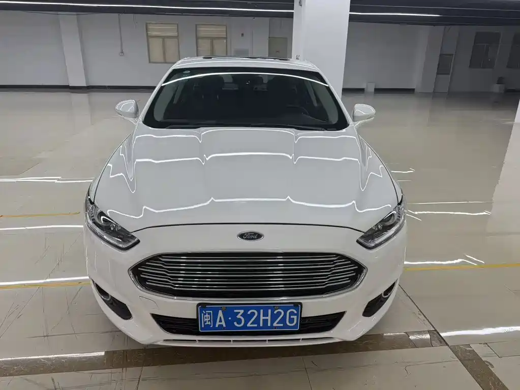 Ford Mondeo — миниатюра 8