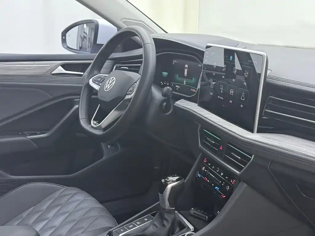Volkswagen Sagitar — миниатюра 9