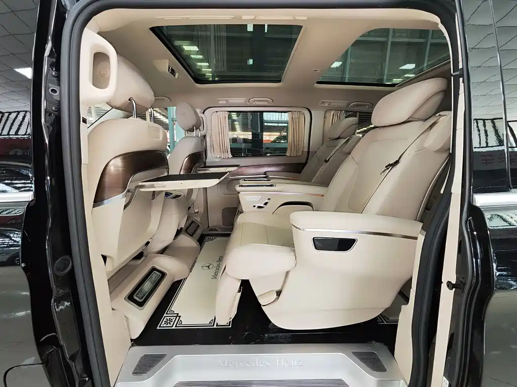Mercedes-Benz V-Class V 2021 V 260 Luxury