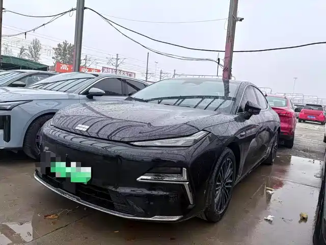 GEELY GALAXY GALAXY SPARKLE 8 2025