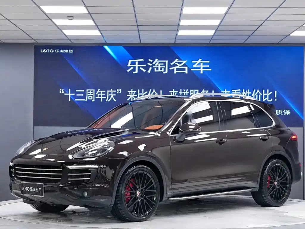 PORSCHE CAYENNE