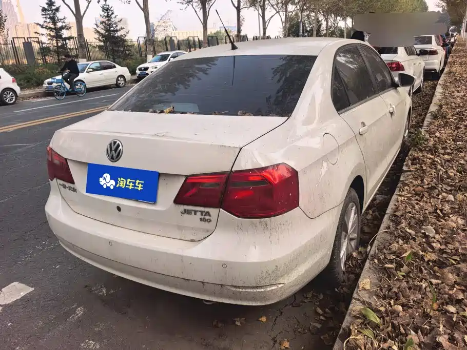 Volkswagen Jetta — миниатюра 3