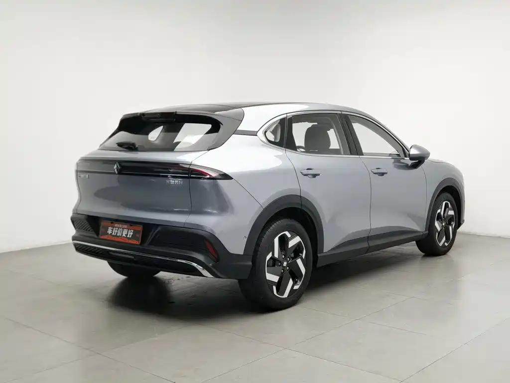 Baojun Yunhai — миниатюра 2