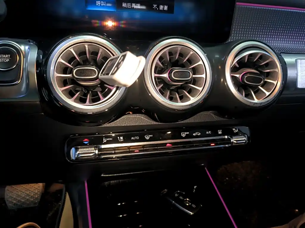 Mercedes-Benz EQB — миниатюра 13