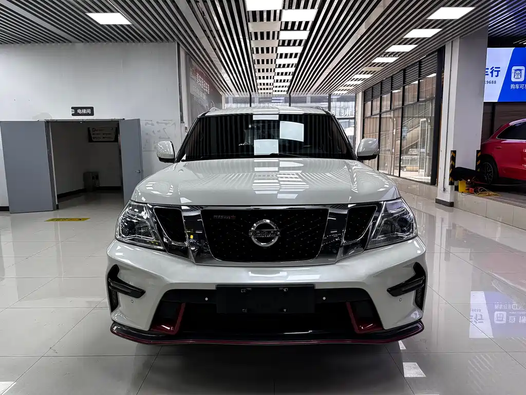 Nissan Patrol — миниатюра 2