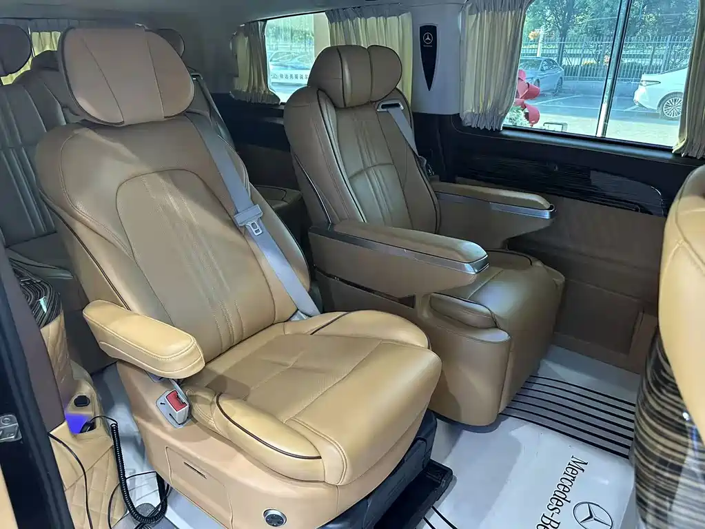 Mercedes-Benz Vito — миниатюра 10
