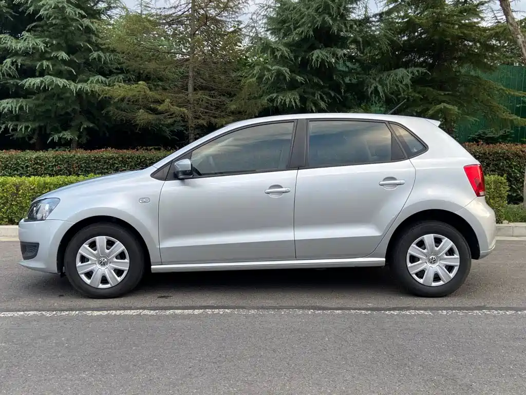 Volkswagen Polo — миниатюра 18