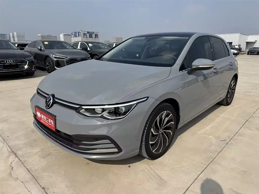 Volkswagen Golf 2022