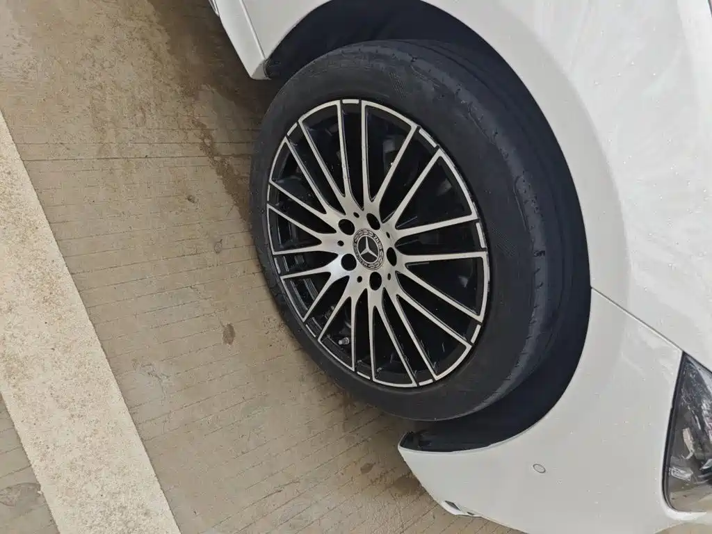 Mercedes-Benz C-Class — миниатюра 24