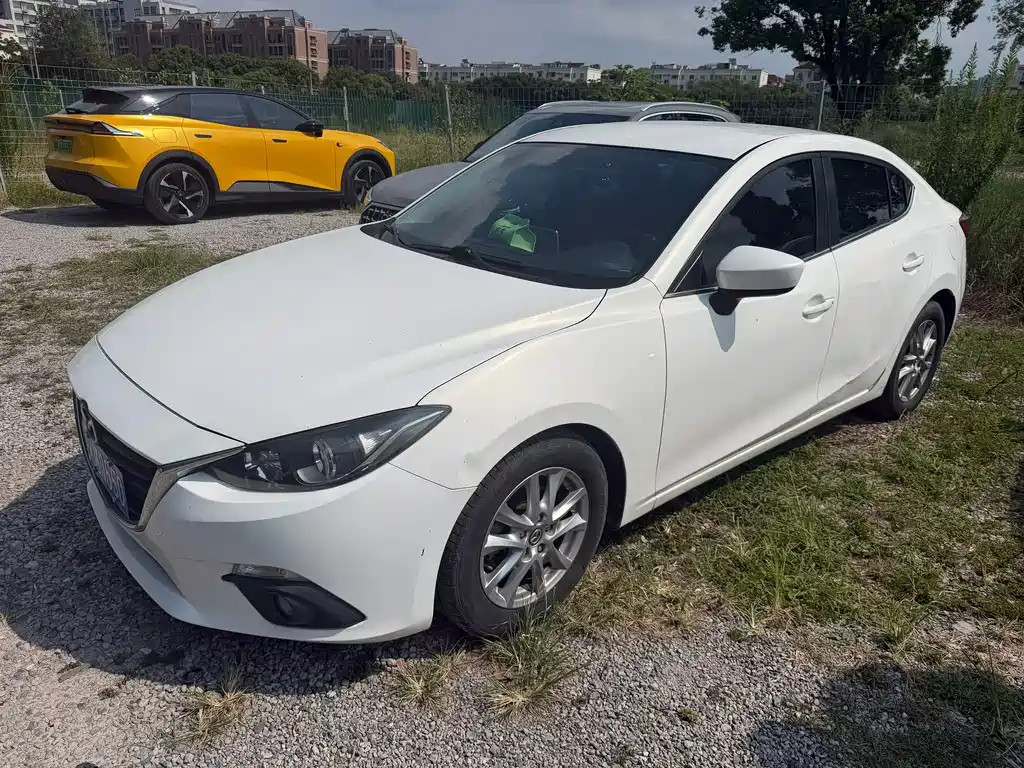 Mazda 3 Axela — миниатюра 2