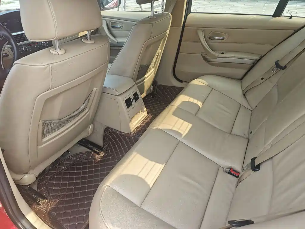 BMW 3 Series — миниатюра 20
