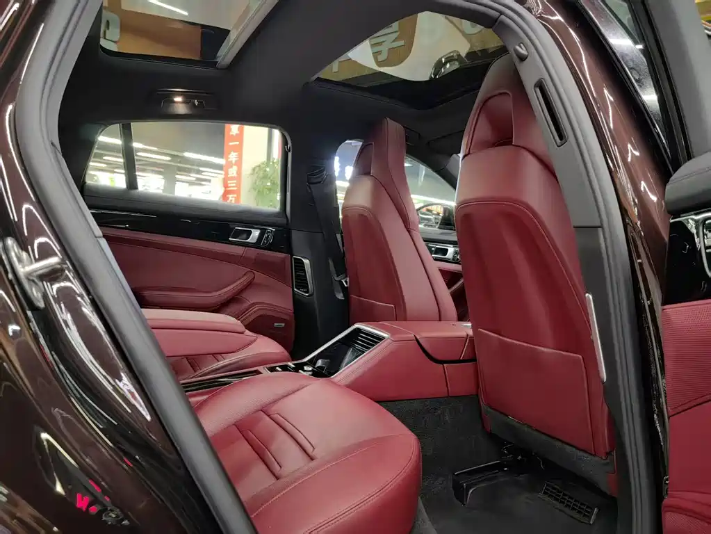 PORSCHE PANAMERA NEW ENERGY