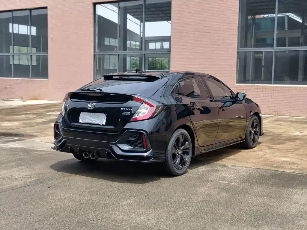 Honda Civic — миниатюра 8