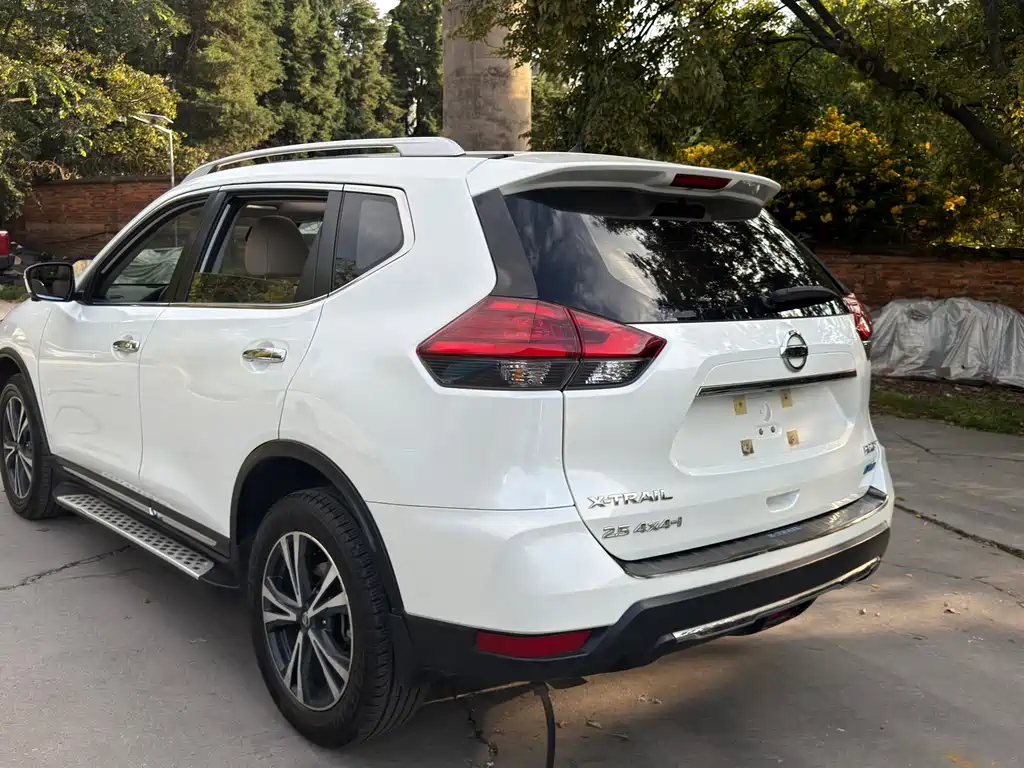 Nissan X-Trail — миниатюра 9