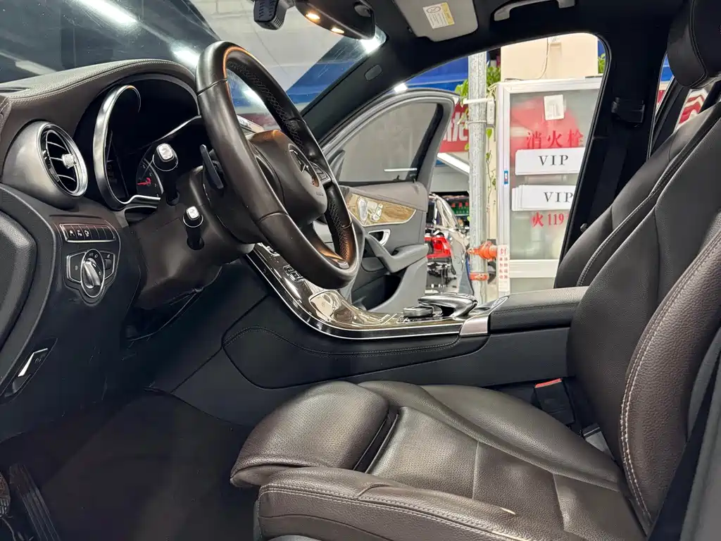 Mercedes-Benz GLC Coupe — миниатюра 10