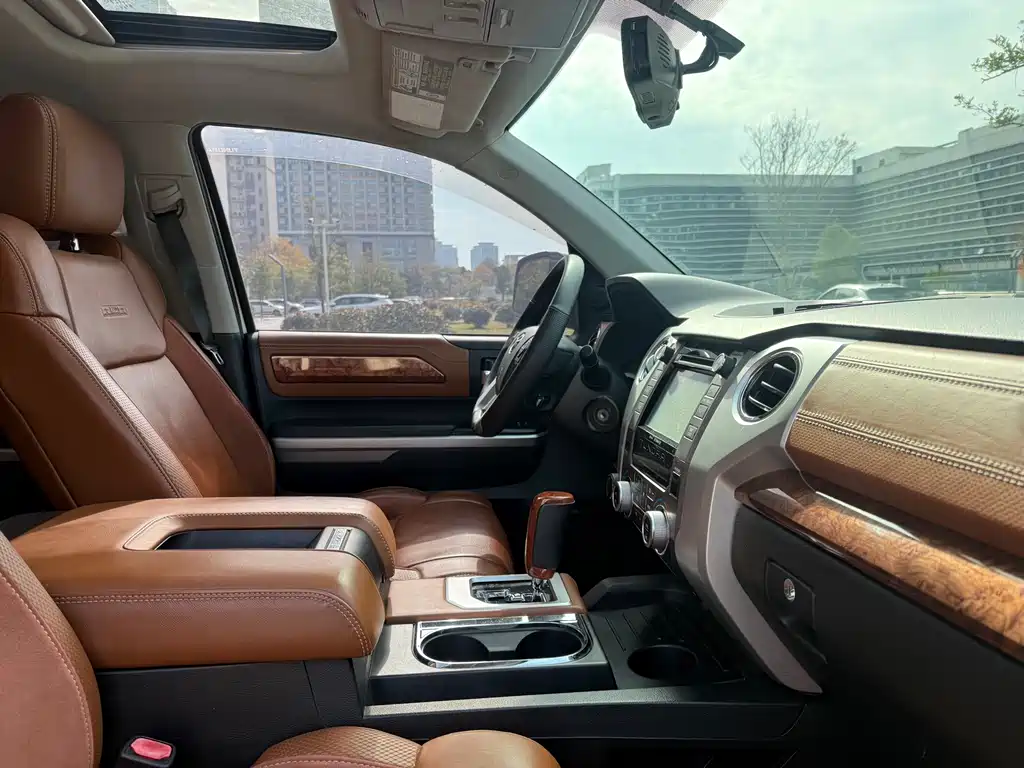 Toyota Tundra 2014 5.7L 1794 Edition