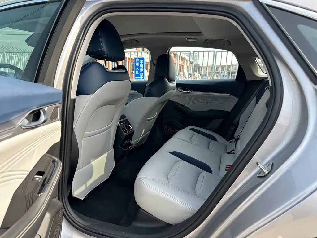 Geely Xingrui — миниатюра 6