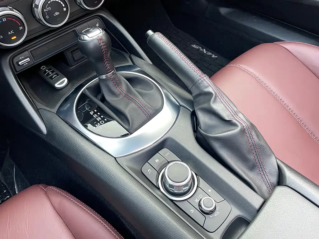 Mazda MX-5 2018 2.0L RF