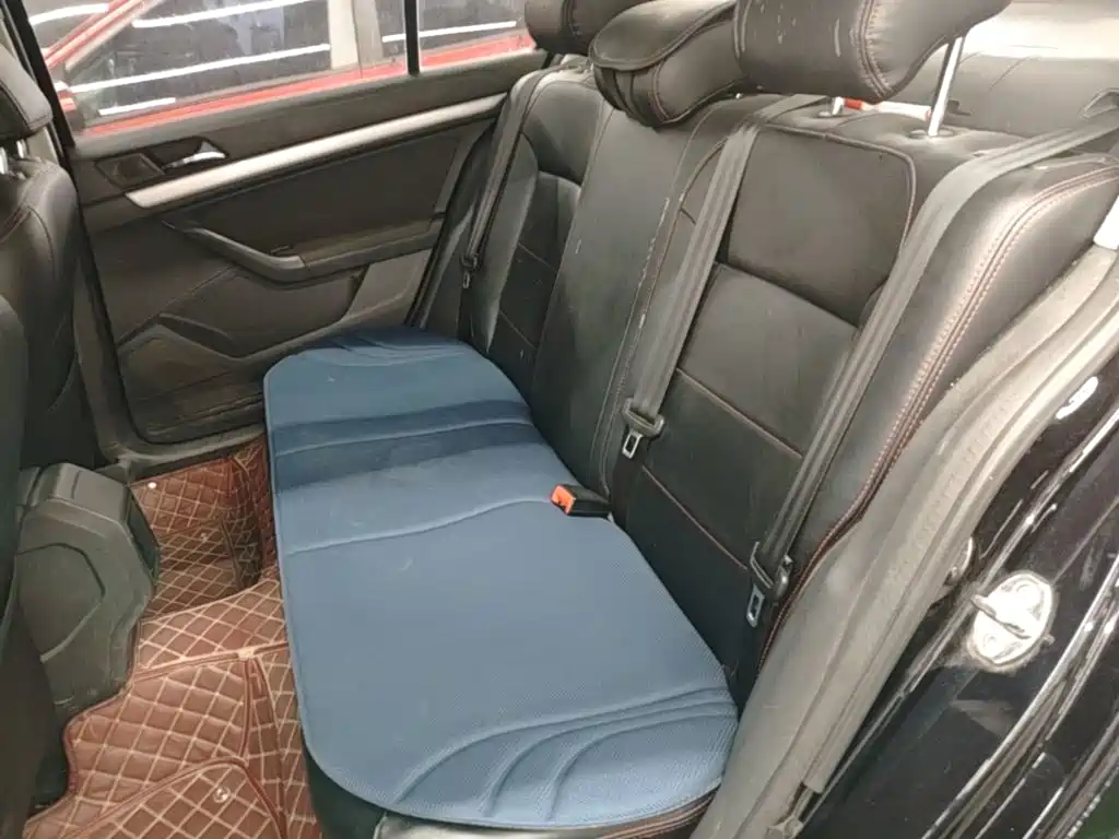 Volkswagen Lavida — миниатюра 17