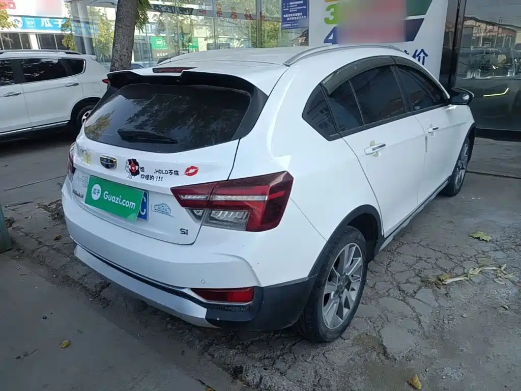 Geely Vision S1 — миниатюра 7