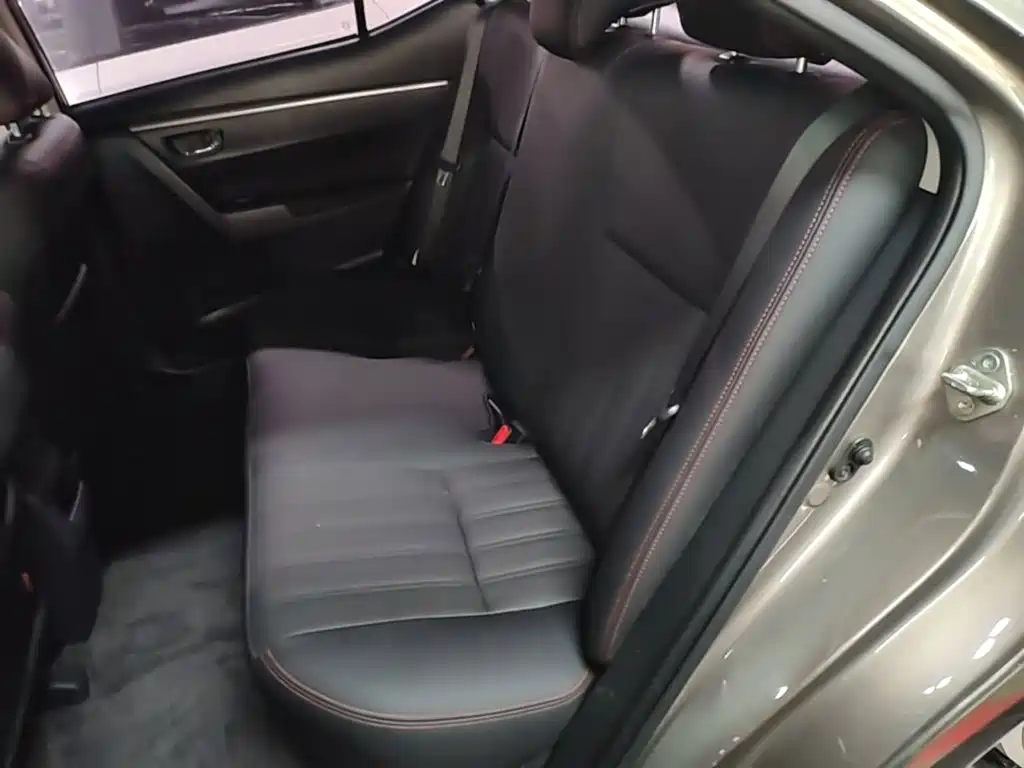 Toyota Corolla — миниатюра 17