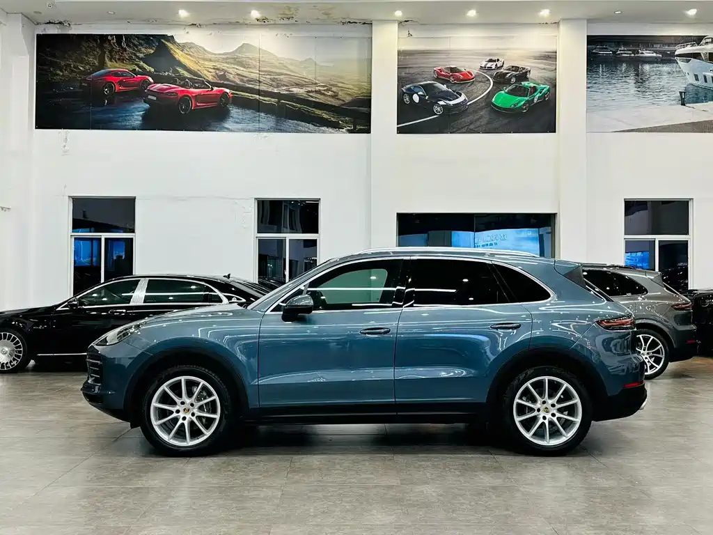 Porsche Cayenne — миниатюра 3