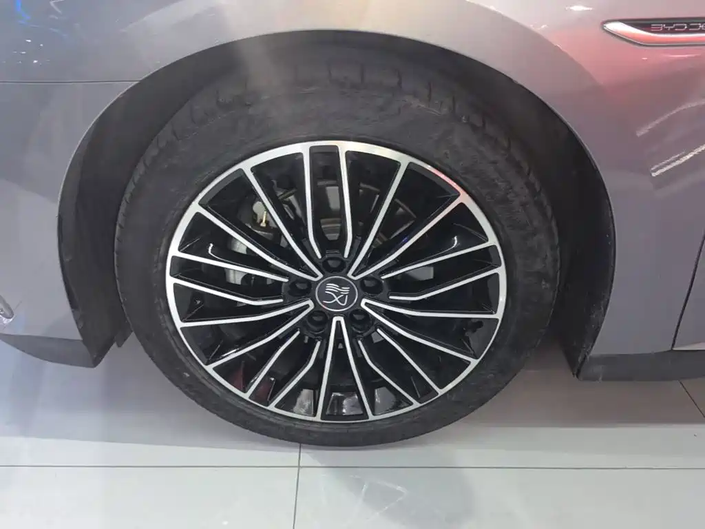 BYD Han — миниатюра 23