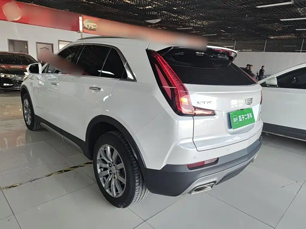 Cadillac XT4 — миниатюра 5