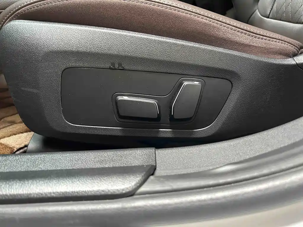 BMW 3 Series — миниатюра 12