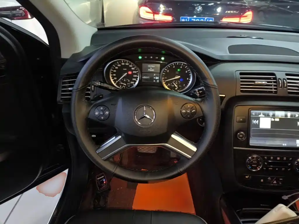 Mercedes-Benz R-Class — миниатюра 11