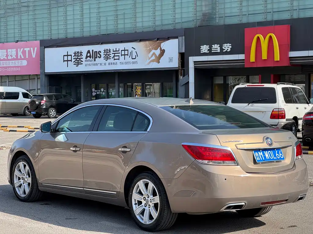 Buick LaCrosse 2009 2.4L Luxury