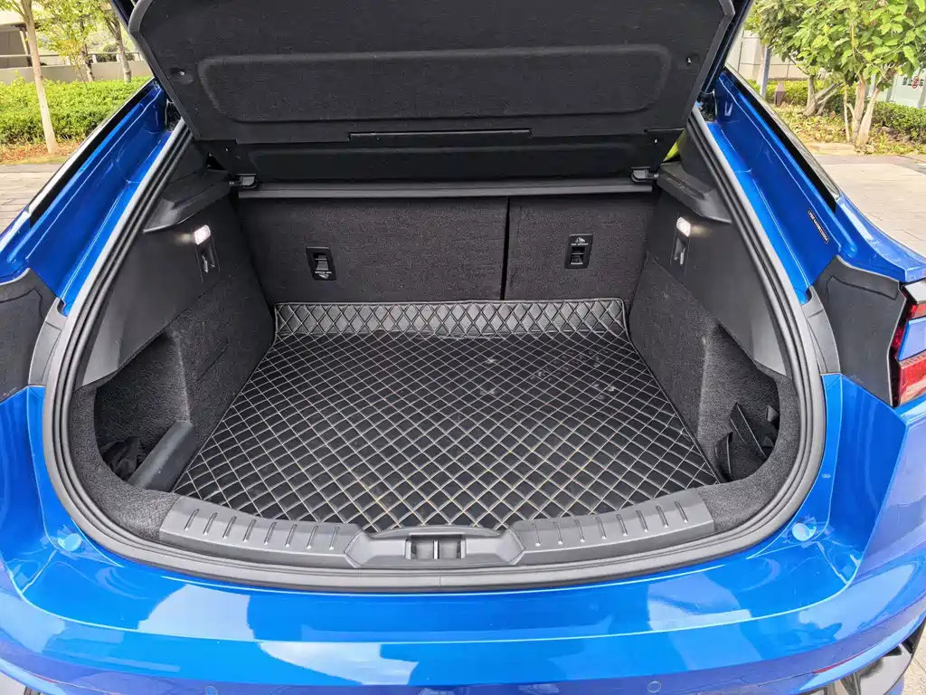 Ford Evos — миниатюра 26
