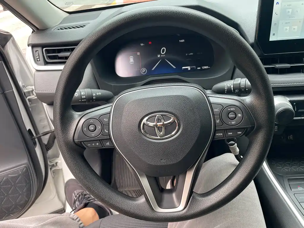 TOYOTA RAV4 RONGFANG